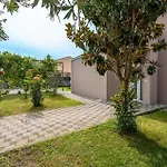 Дом отдыха 5 Bedroom Amazing In Kakma