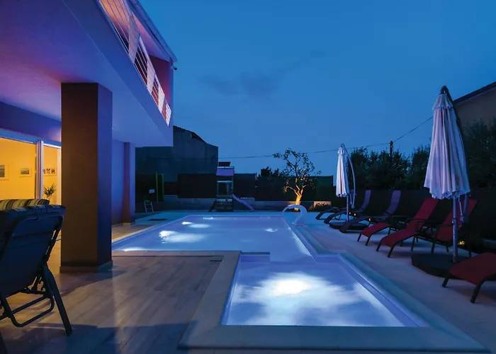 5 Bedroom Amazing In