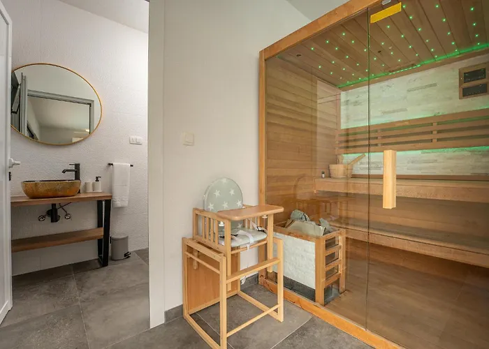 5 Bedroom Amazing In * Kakma