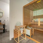 Stunning In With Sauna * Kakma