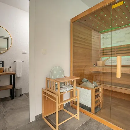 Stunning In With Sauna * Kakma